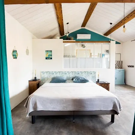 Dutournebelle Couette-café Narbonne