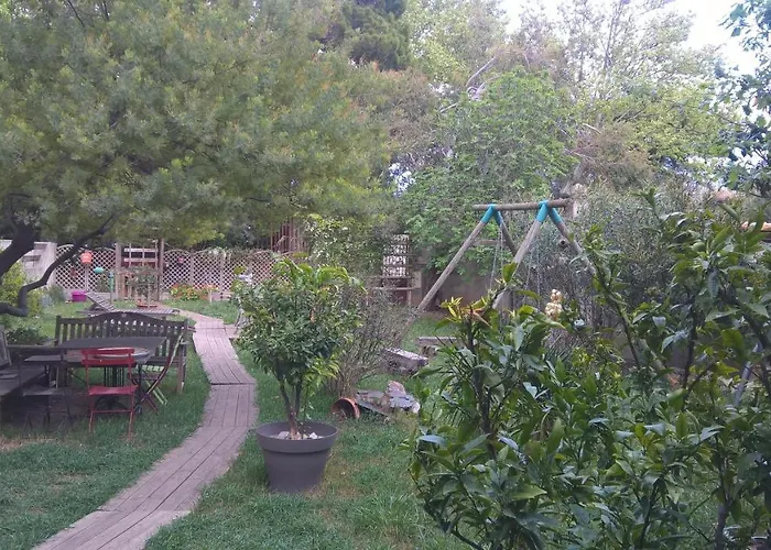 Dutournebelle Bed and breakfast Narbona